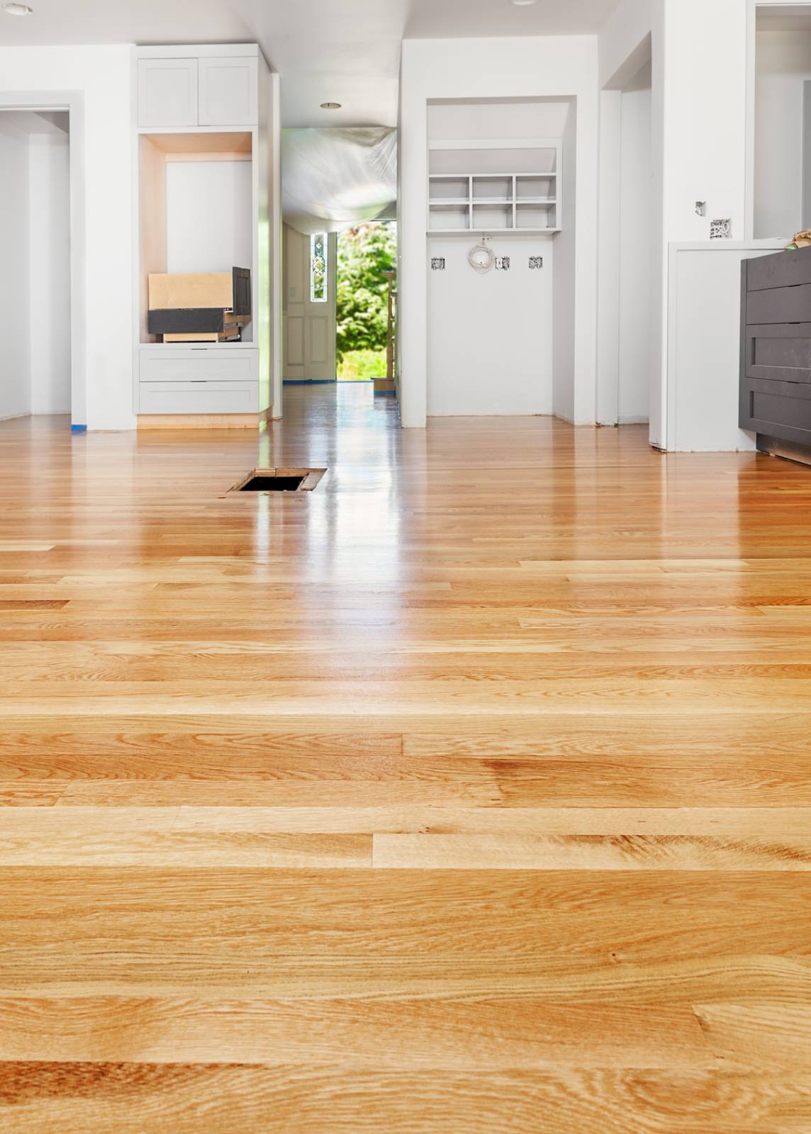 Bright room with hardwood flooring
